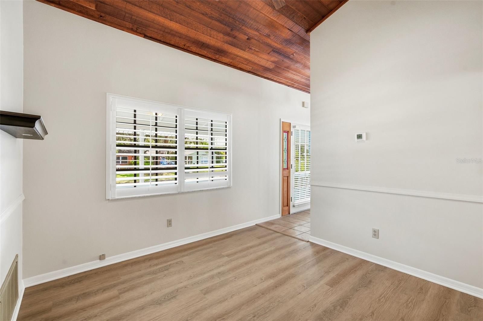 345 BAILEY ST — photo 11