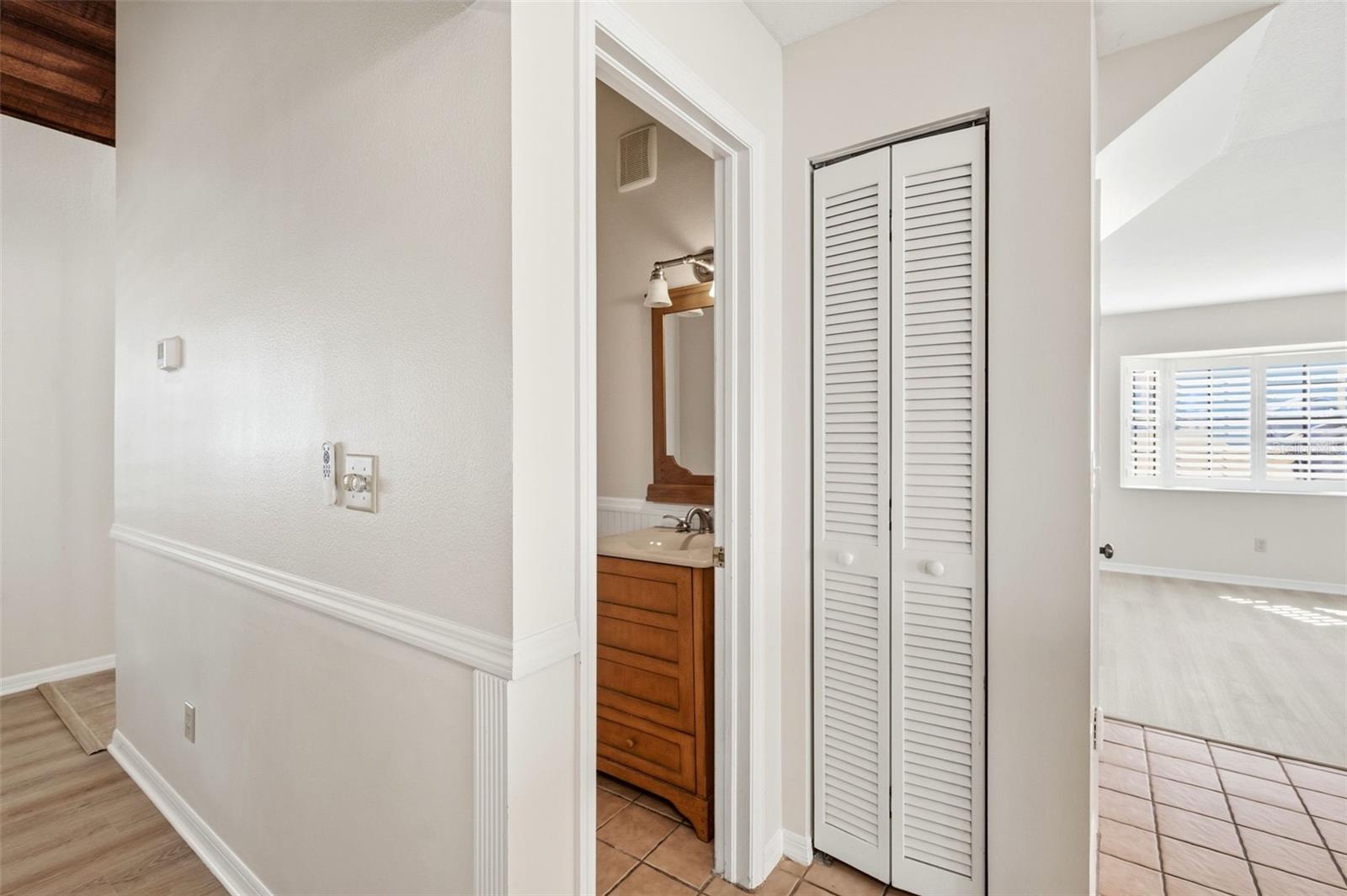 345 BAILEY ST — photo 23