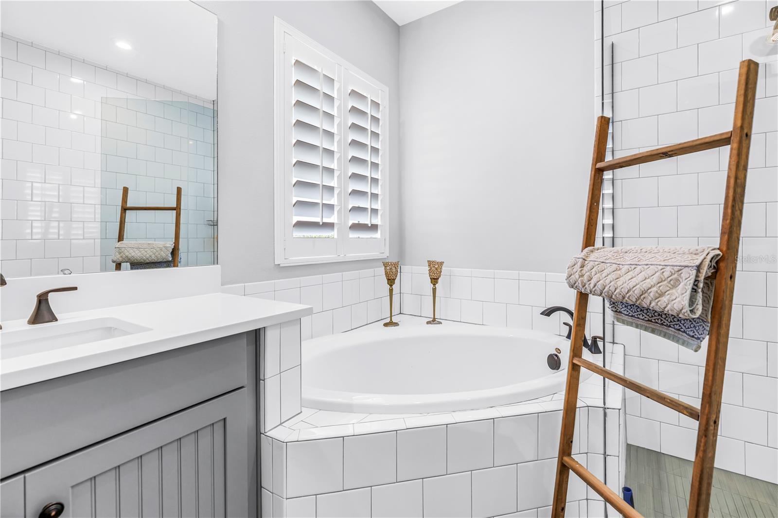 10108 CORRIENTE CT — photo 46