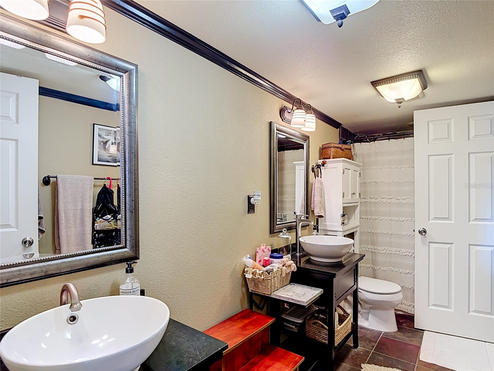 11805 RAINTREE LAKE LN #B — photo 24