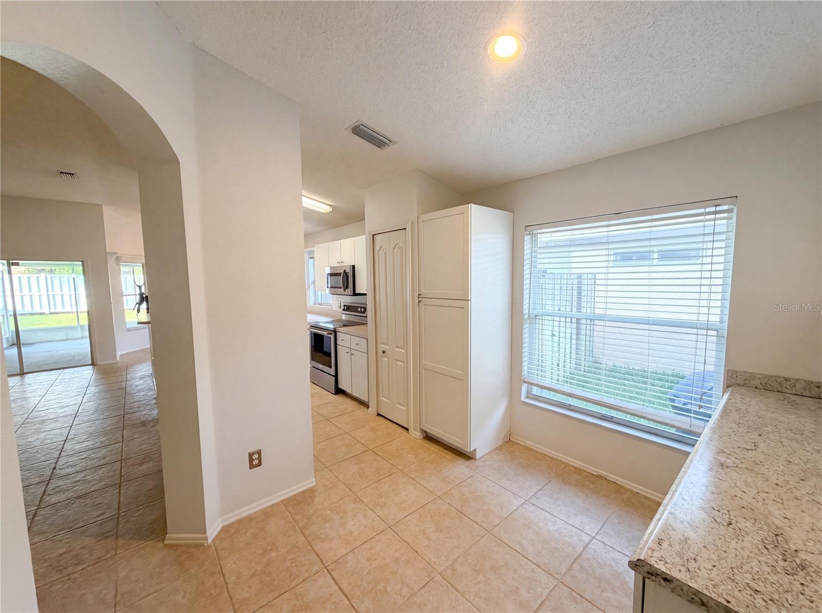 4532 PERDITA LN — photo 13