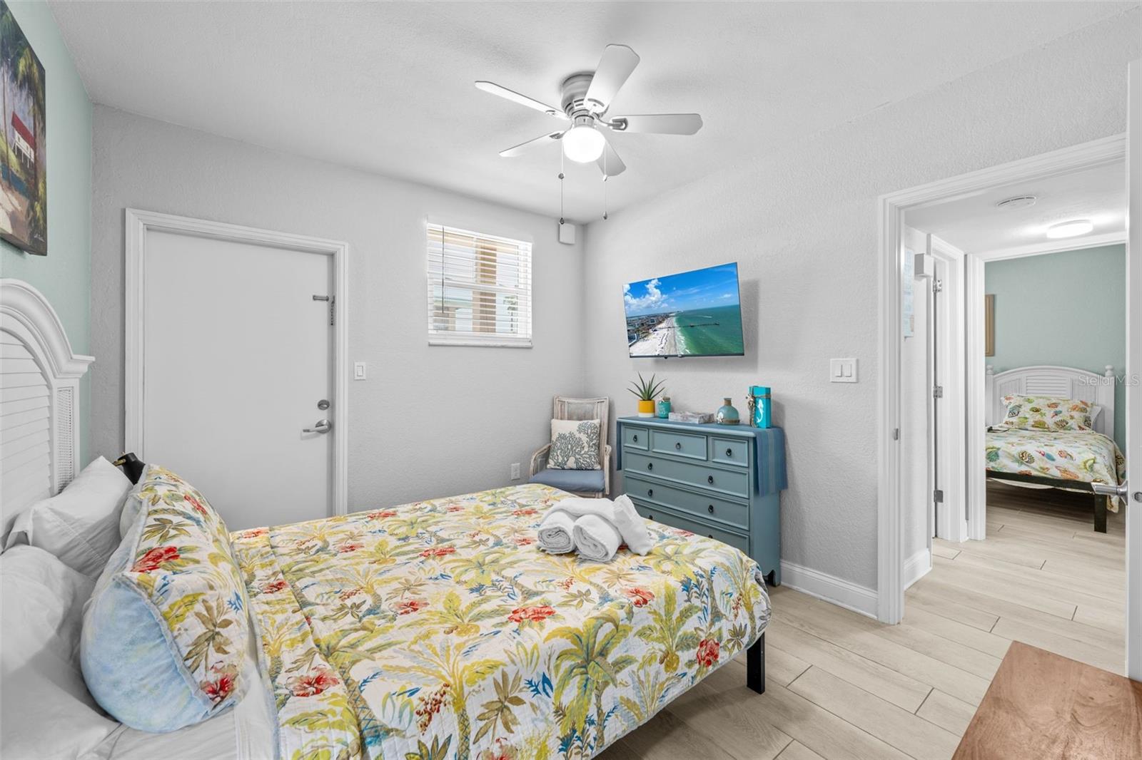 530 MANDALAY AVE #106 — photo 15