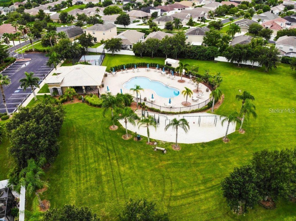 1742 MIRA LAGO CIR — photo 38