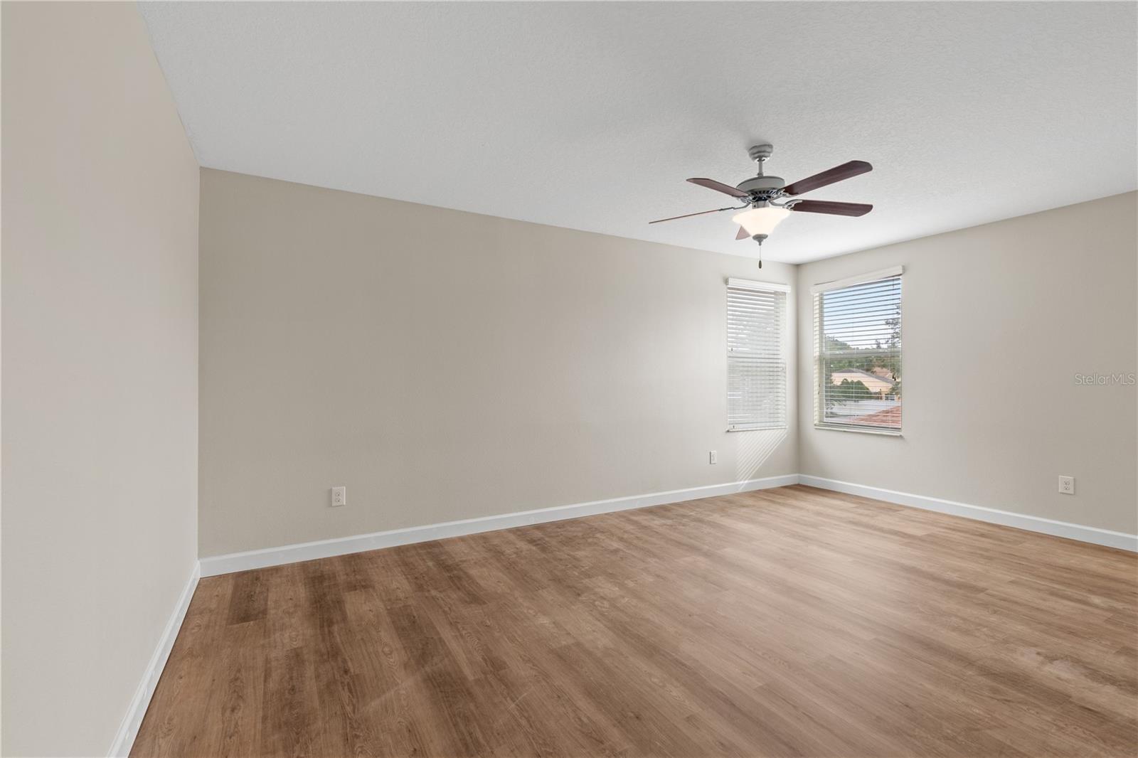 3147 CALVANO DR — photo 43