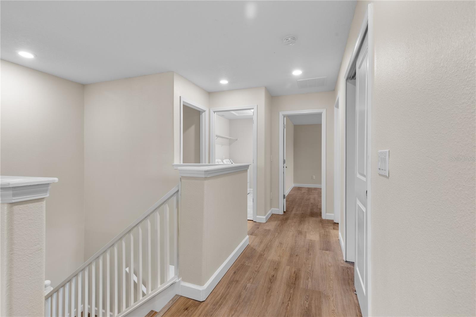 3147 CALVANO DR — photo 38