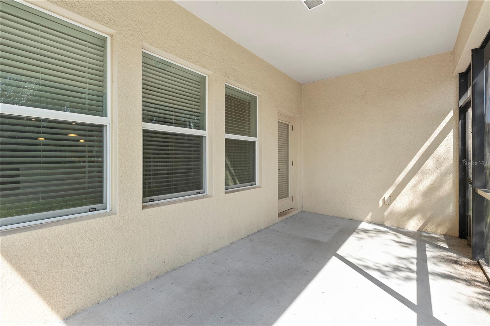 3147 CALVANO DR — photo 49
