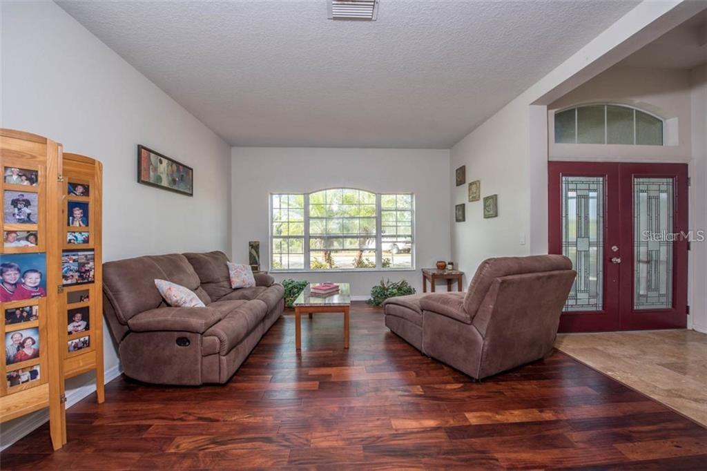 1742 MIRA LAGO CIR — photo 11