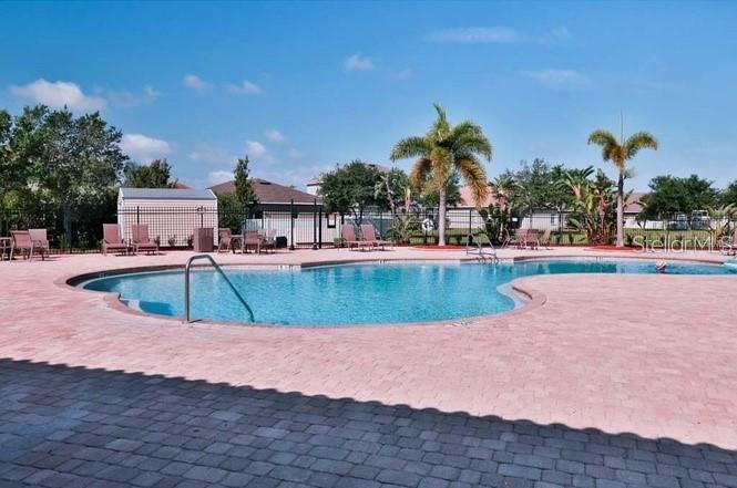 1742 MIRA LAGO CIR — photo 34