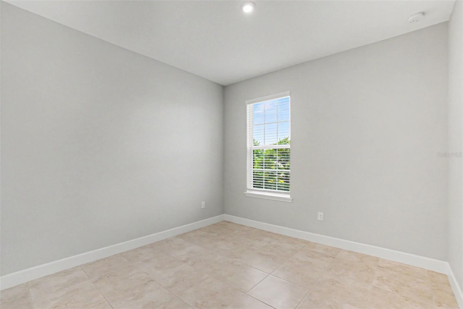 10930 WENDOVER DR — photo 19