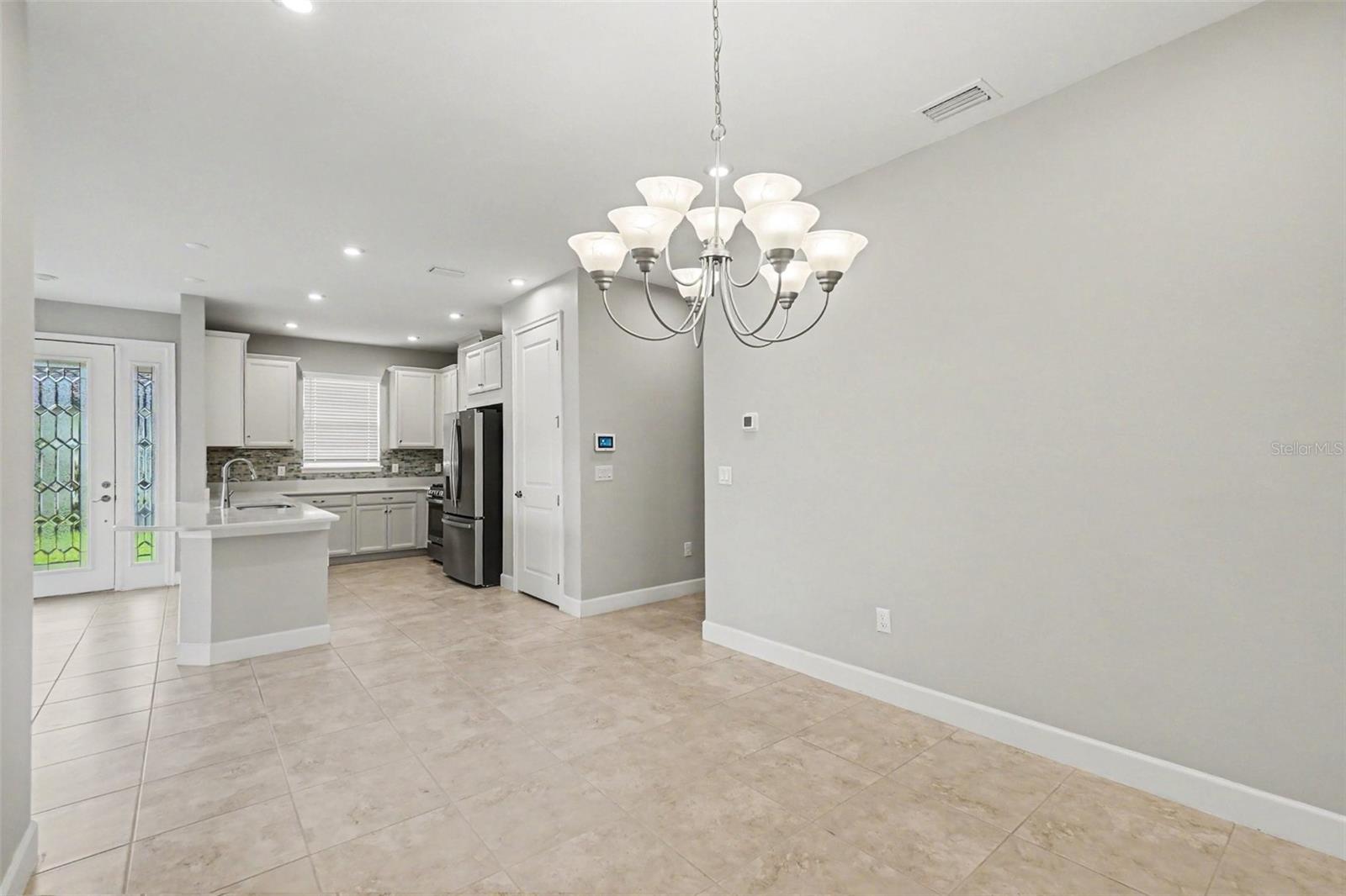 10930 WENDOVER DR — photo 8