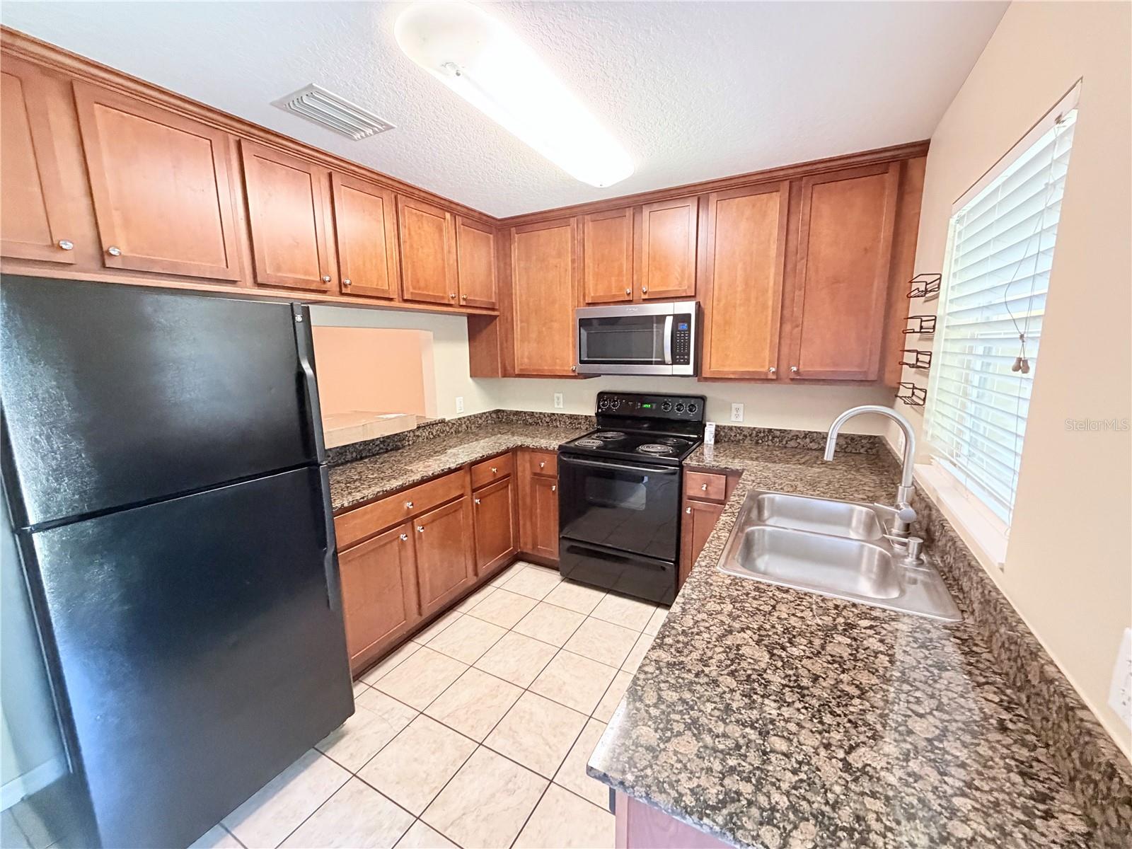 110 COQUINA BAY DR — photo 4