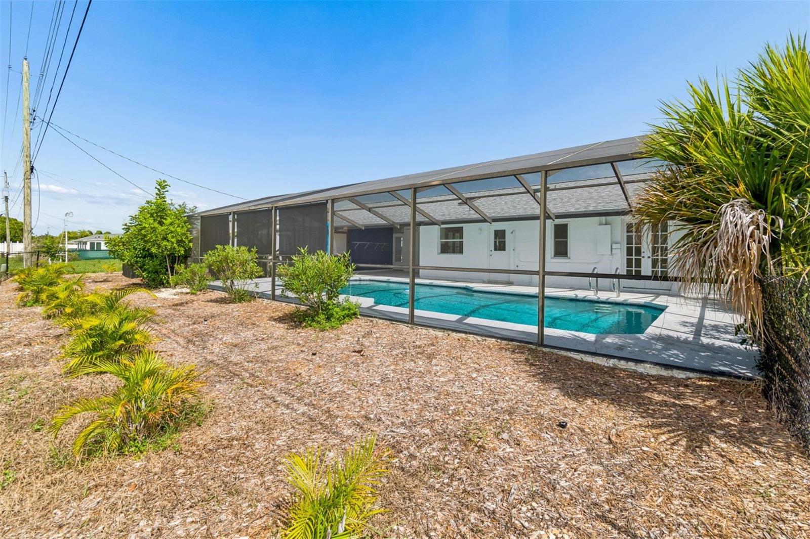 830 LA JOLLA AVE — photo 35