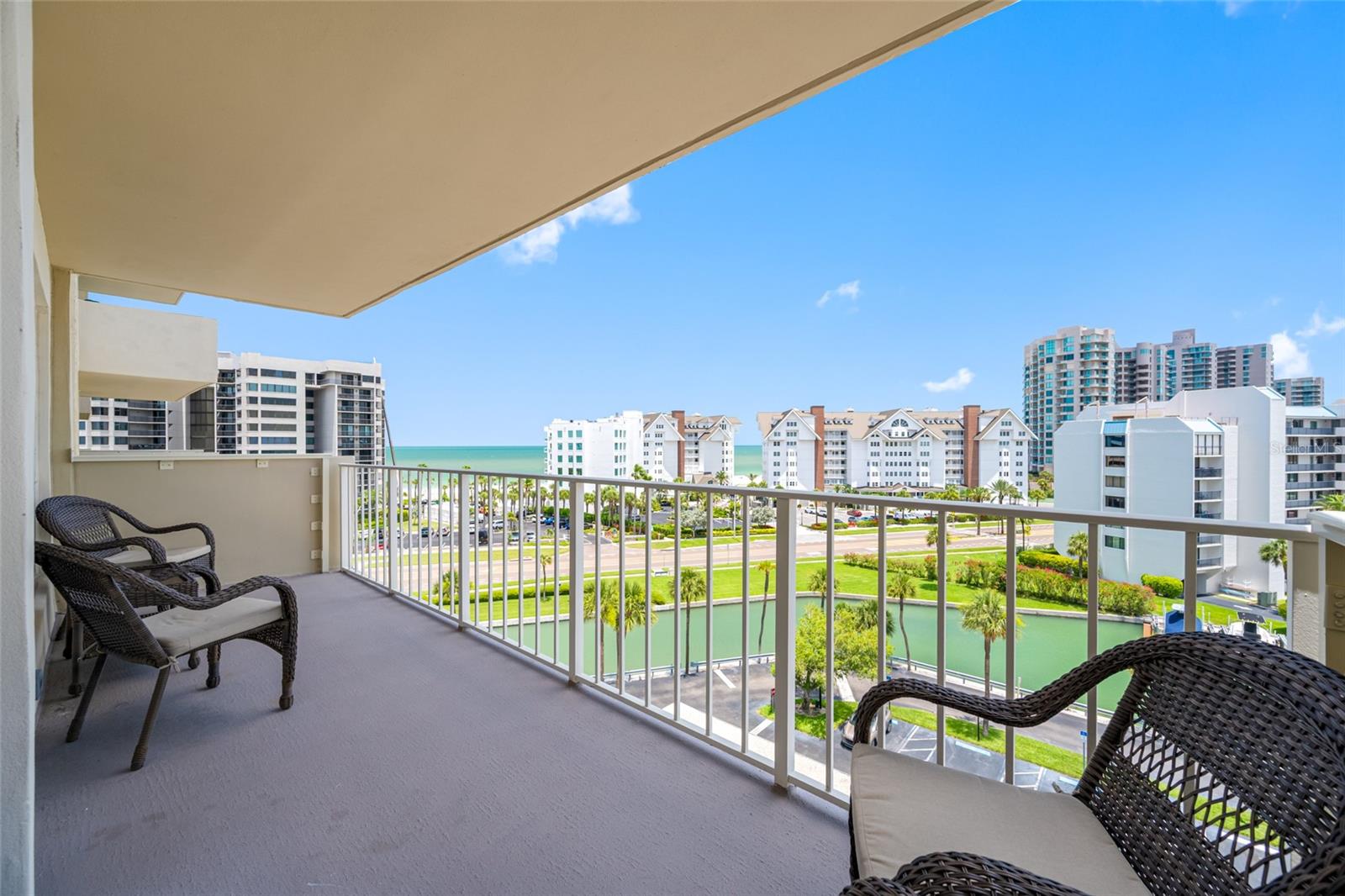 1621 GULF BLVD #706 — photo 4