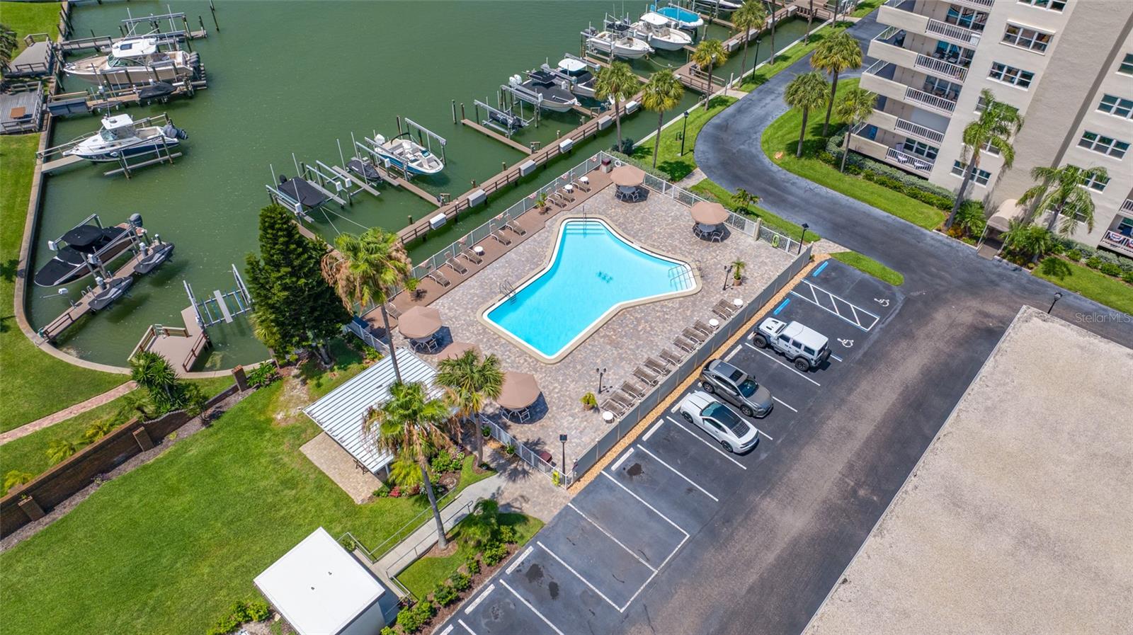 1621 GULF BLVD #706 — photo 94