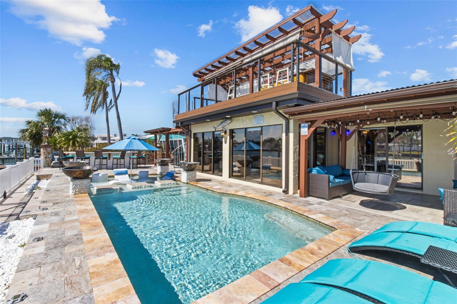 357 LA HACIENDA DR — photo 31