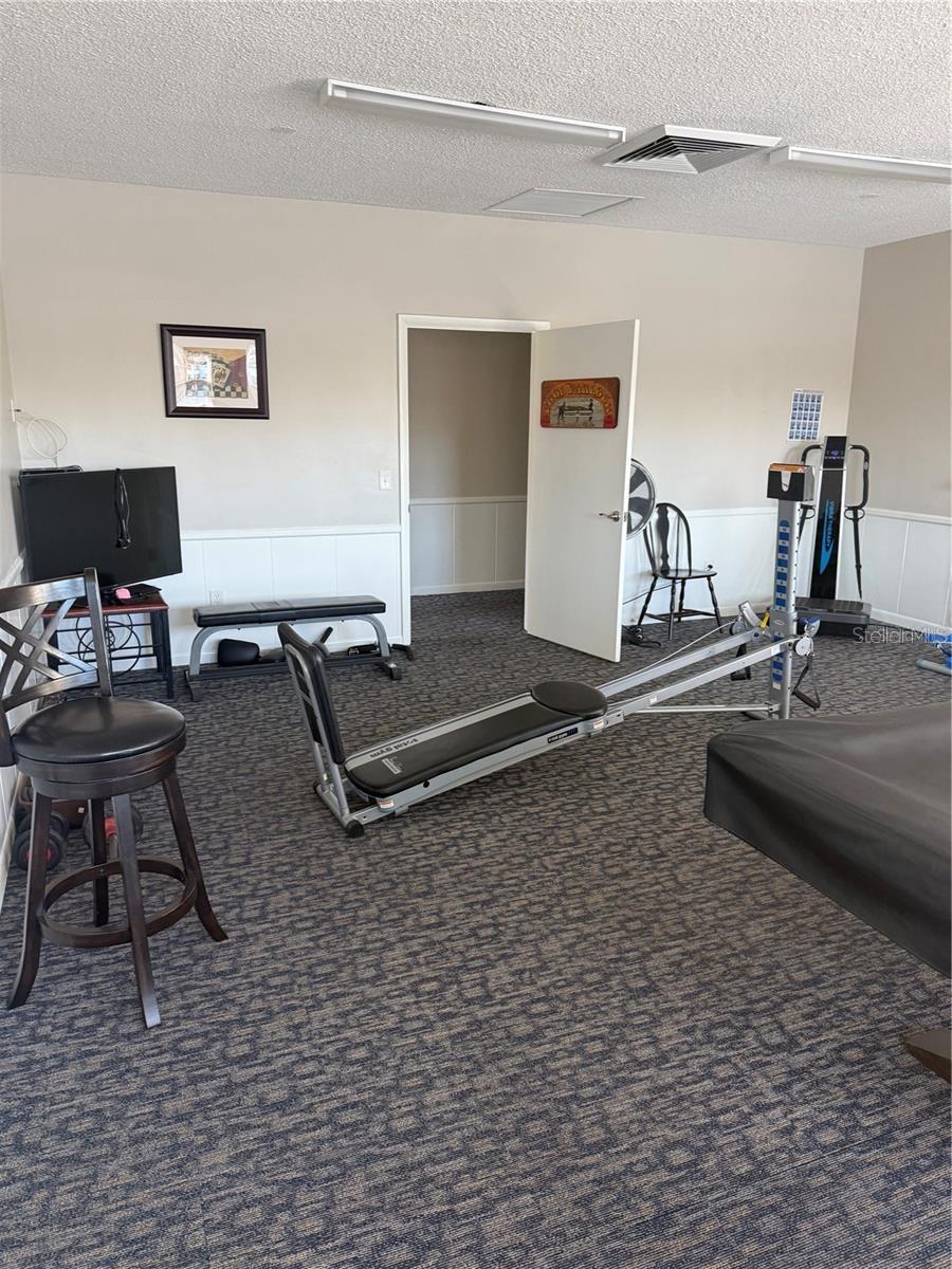 1659 S LAKE AVE #1 — photo 31