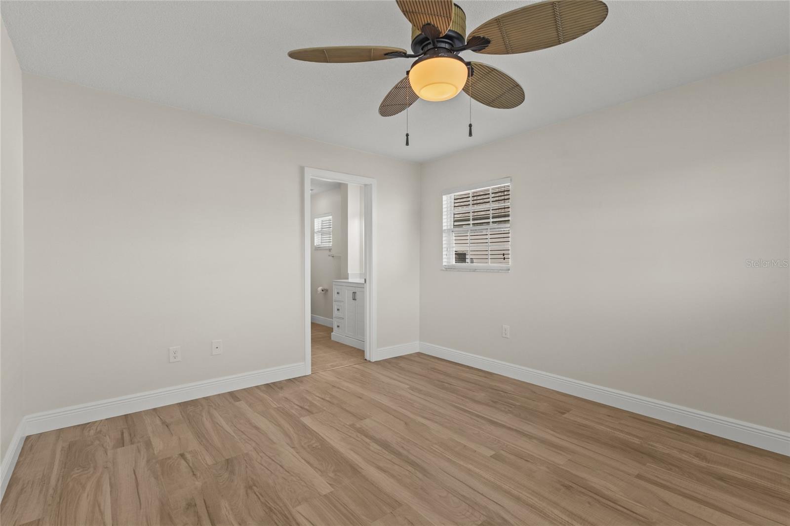 9821 HERNANDO CT — photo 17