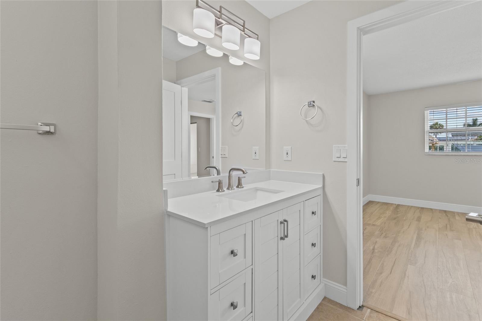 9821 HERNANDO CT — photo 14