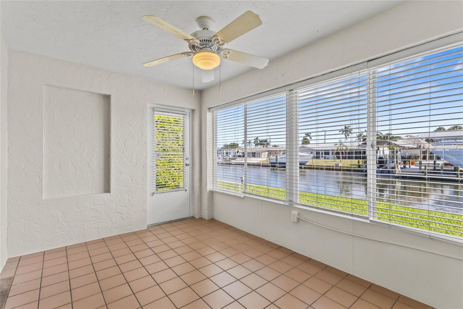 9821 HERNANDO CT — photo 20