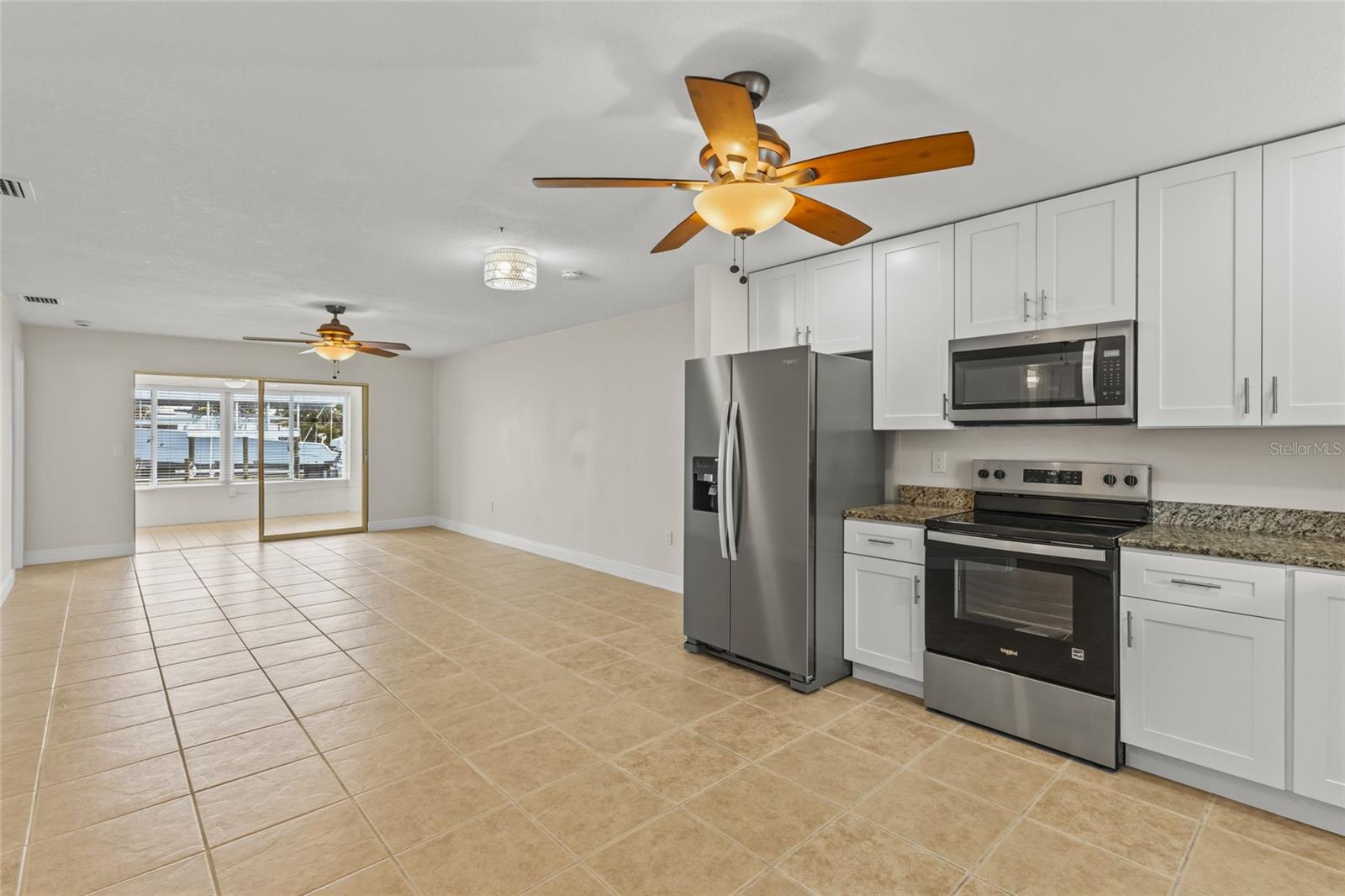 9821 HERNANDO CT — photo 11