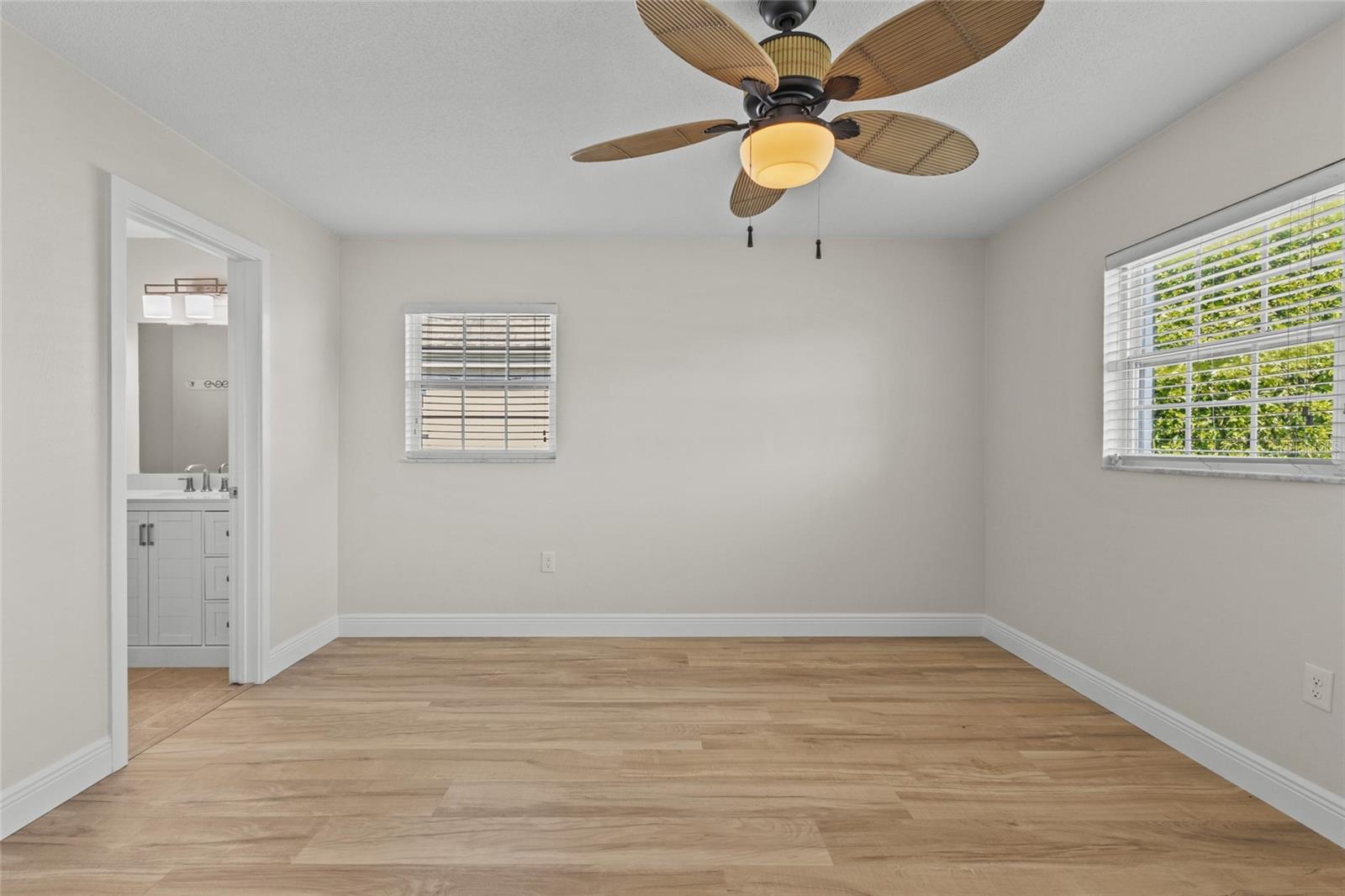 9821 HERNANDO CT — photo 18
