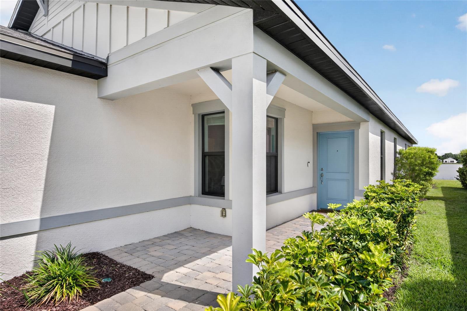 6492 SILVERSTAR DR — photo 3
