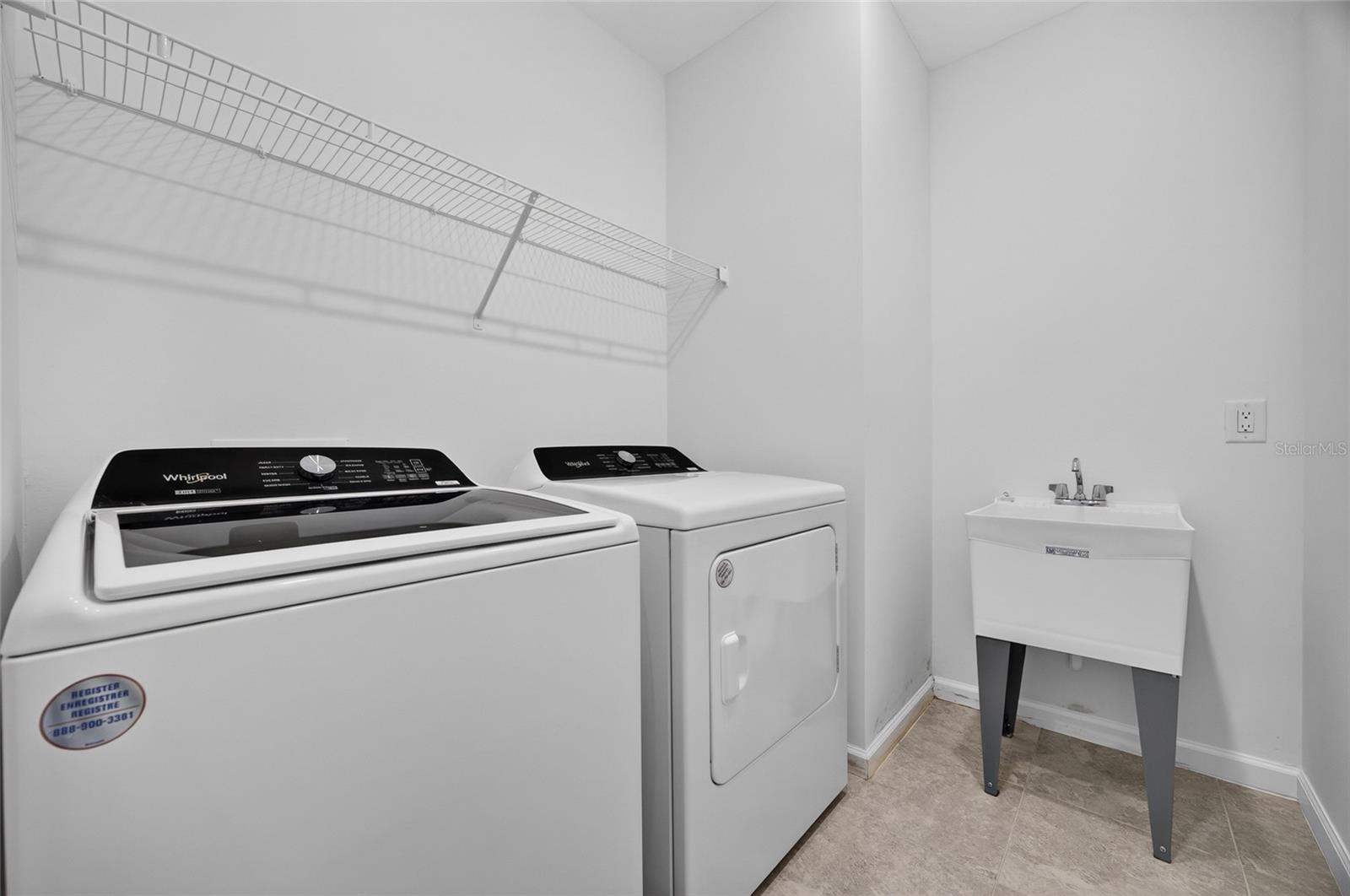 6492 SILVERSTAR DR — photo 21