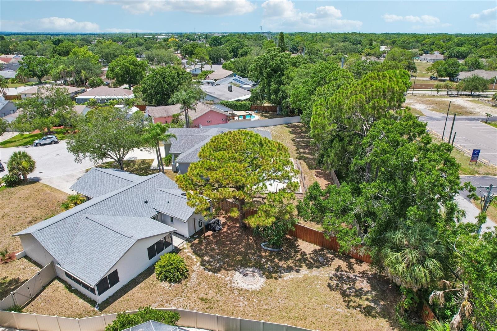 6805 LONGPOINTE WAY — photo 28