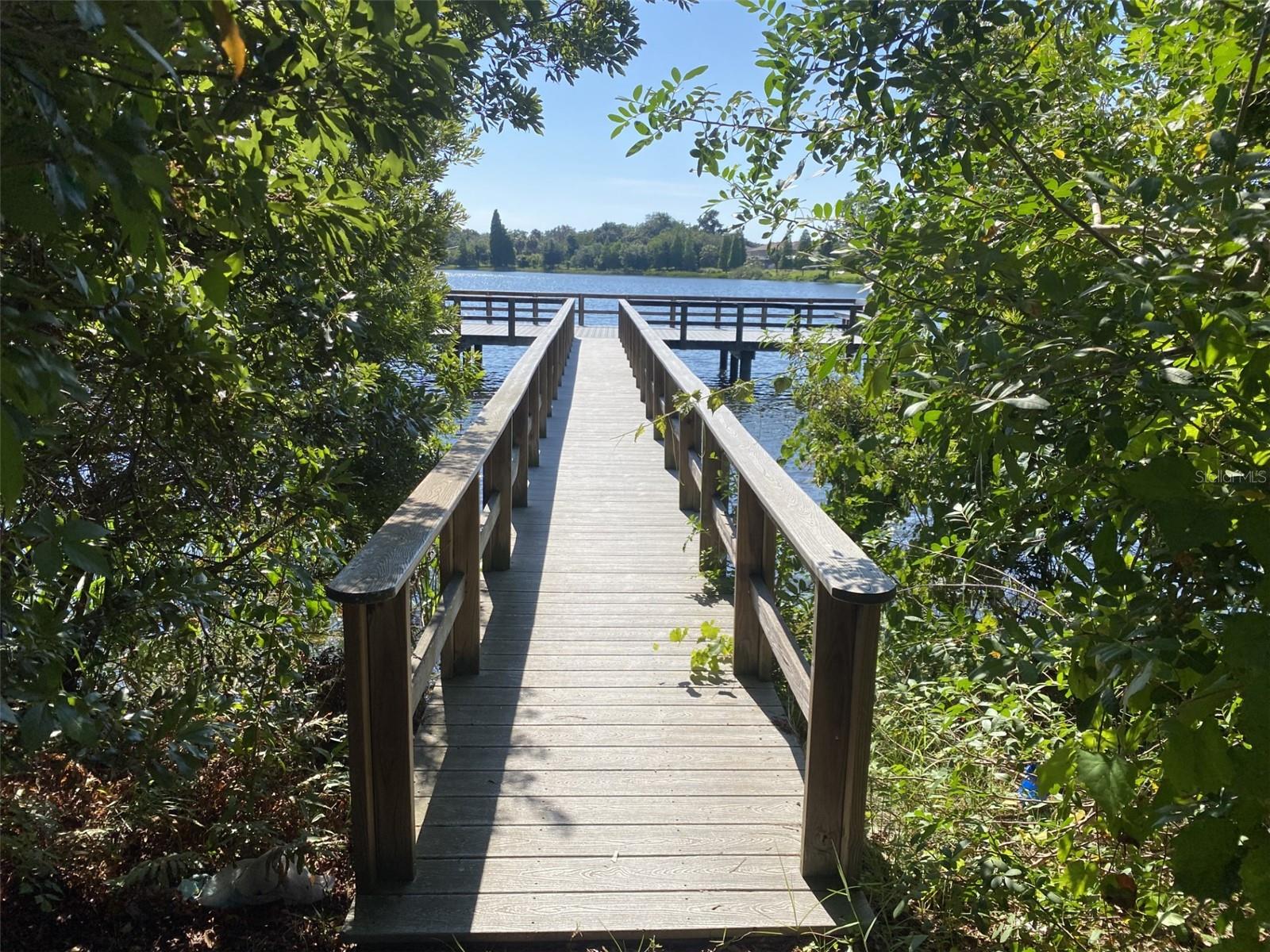 10422 LAKE MONTAUK DR — photo 2