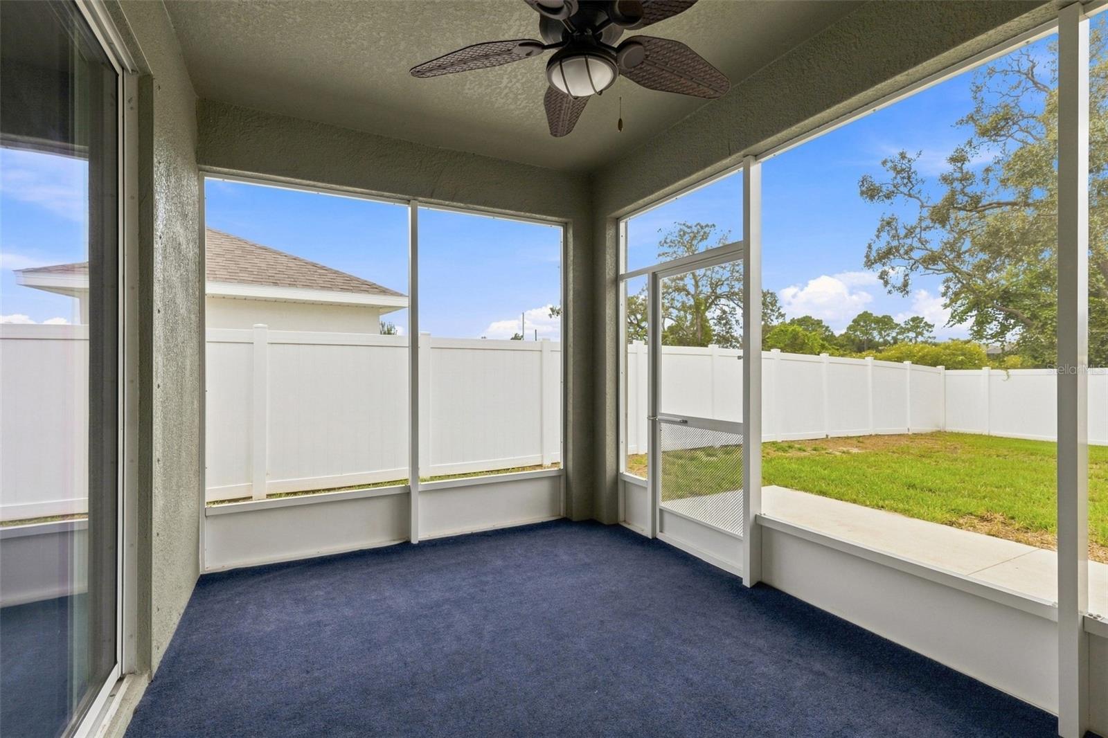 9401 HIGHLAND HILLS DR — photo 38