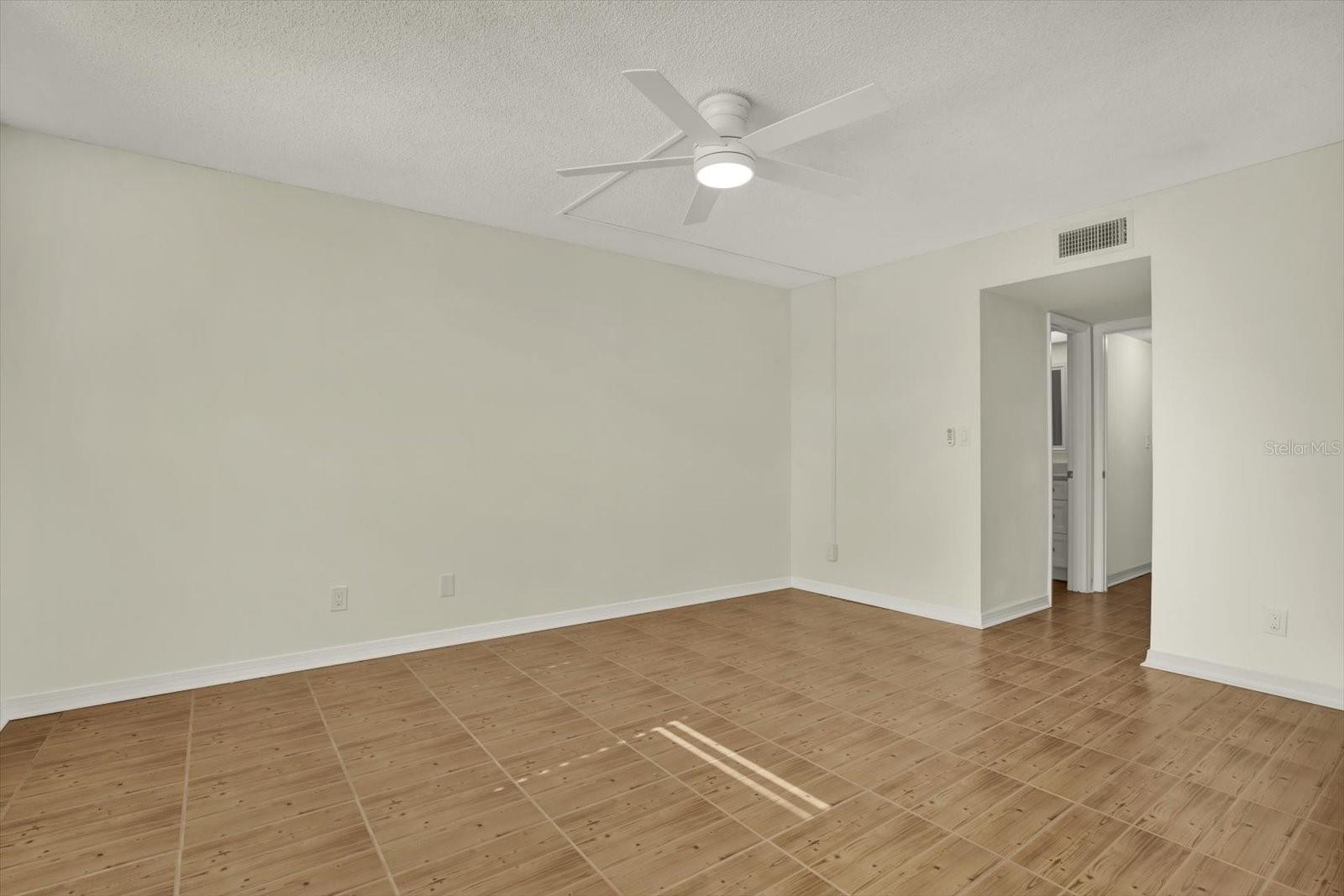 4715 BAY ST NE #126 — photo 10