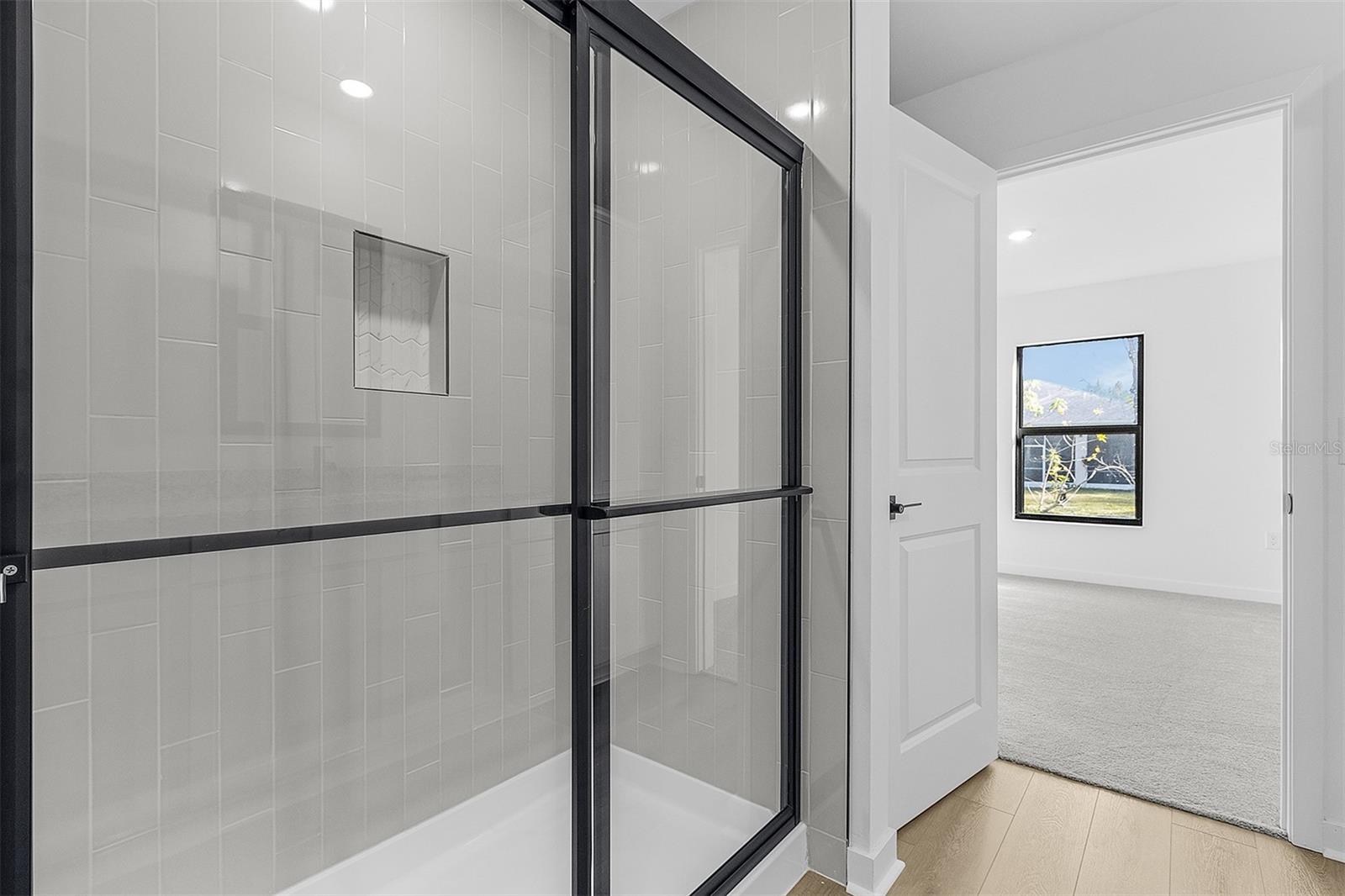 3453 WORTHINGTON AVE — photo 13