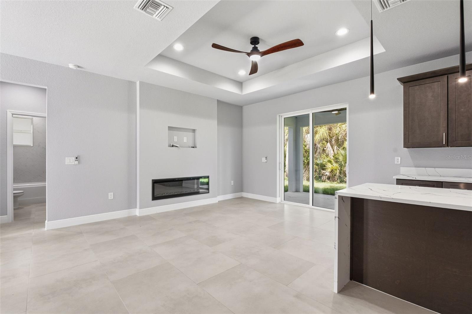 2830 BILLBERRY ST — photo 14