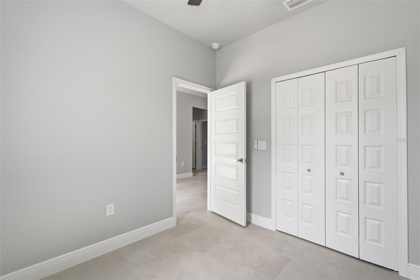 2830 BILLBERRY ST — photo 10