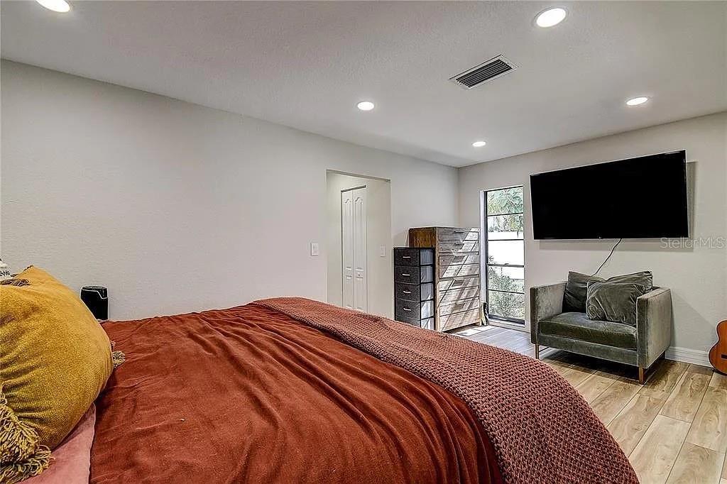 4723 THOMAS HOBY PL — photo 12