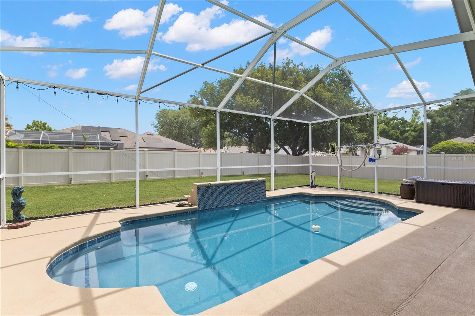 4038 LITHIA RIDGE BLVD — photo 2