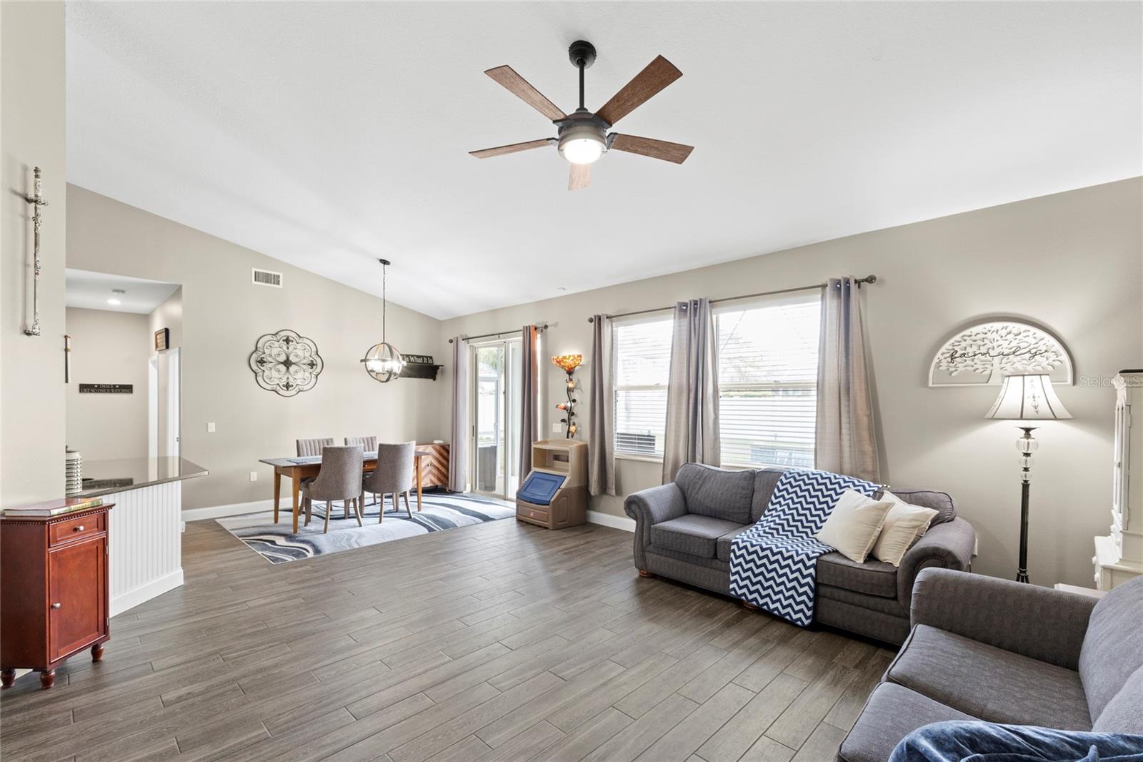 4038 LITHIA RIDGE BLVD — photo 14