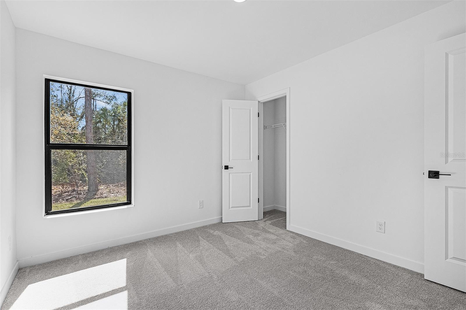 4081 LONGWELL LN — photo 18