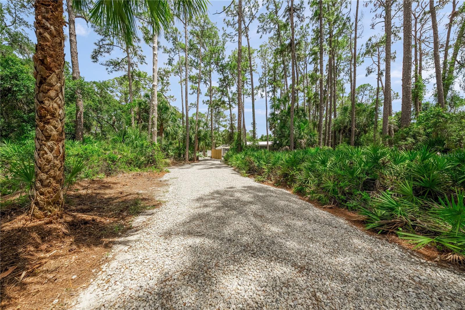 2810 SARASOTA GOLF CLUB BLVD — photo 57