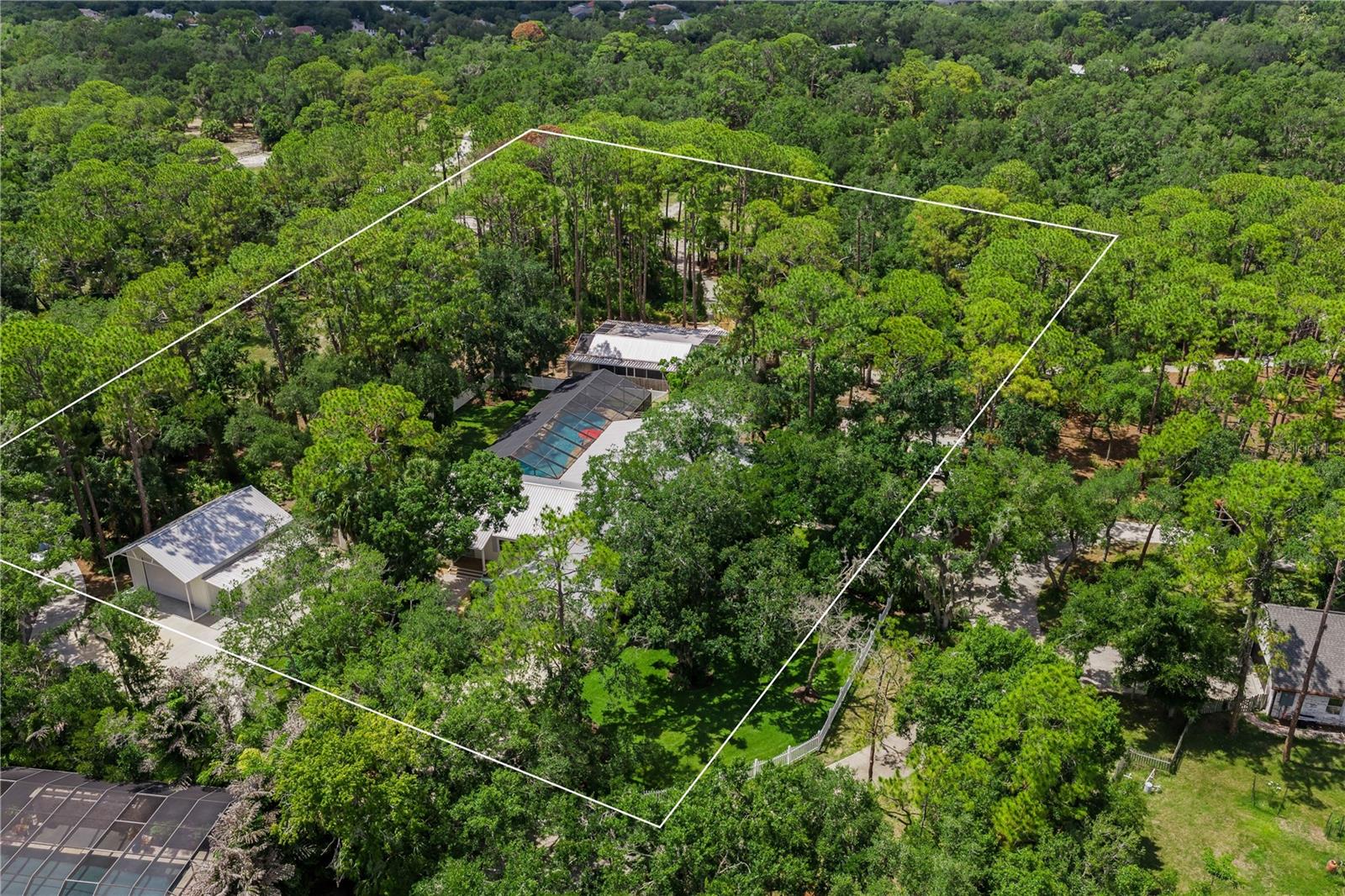 2810 SARASOTA GOLF CLUB BLVD — photo 89