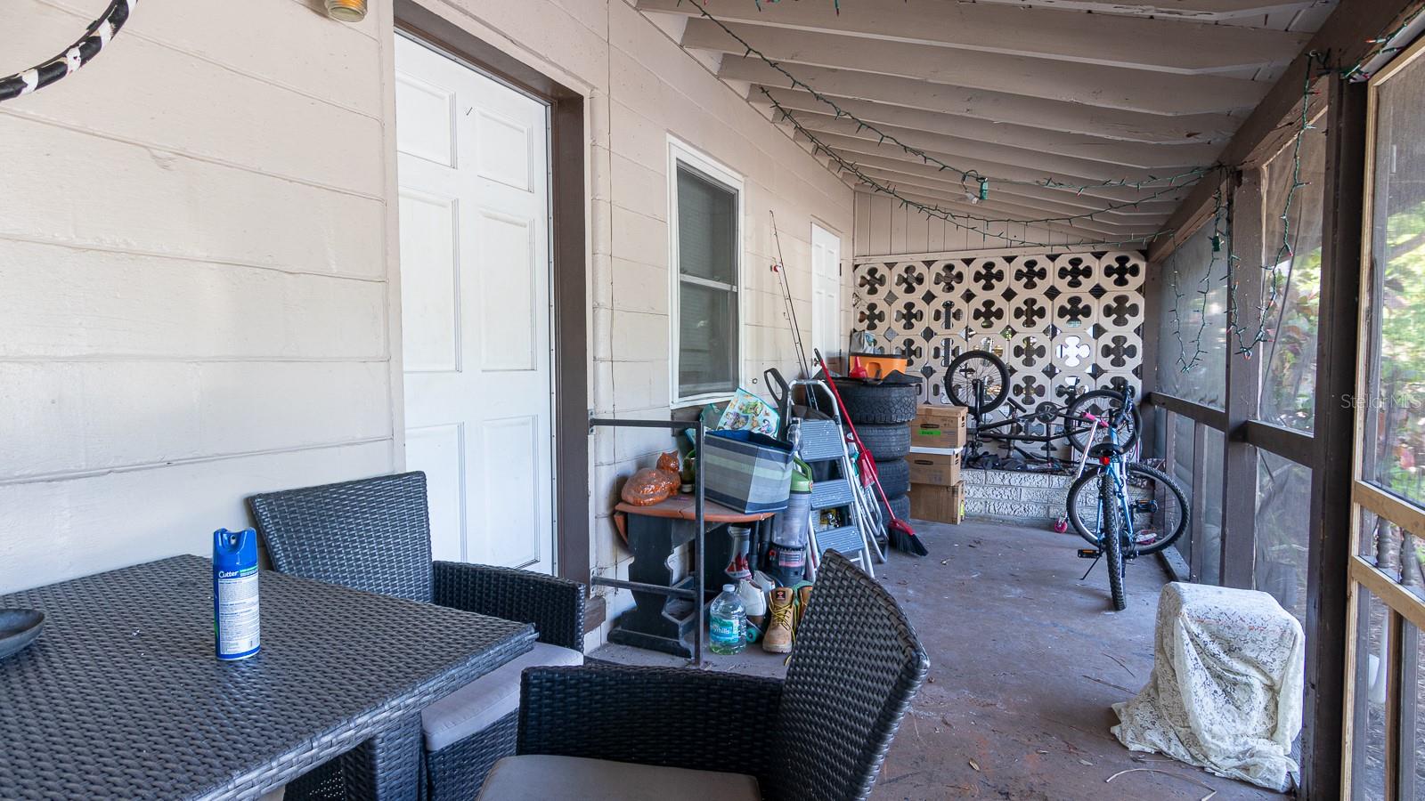 2110 PALM TER — photo 25