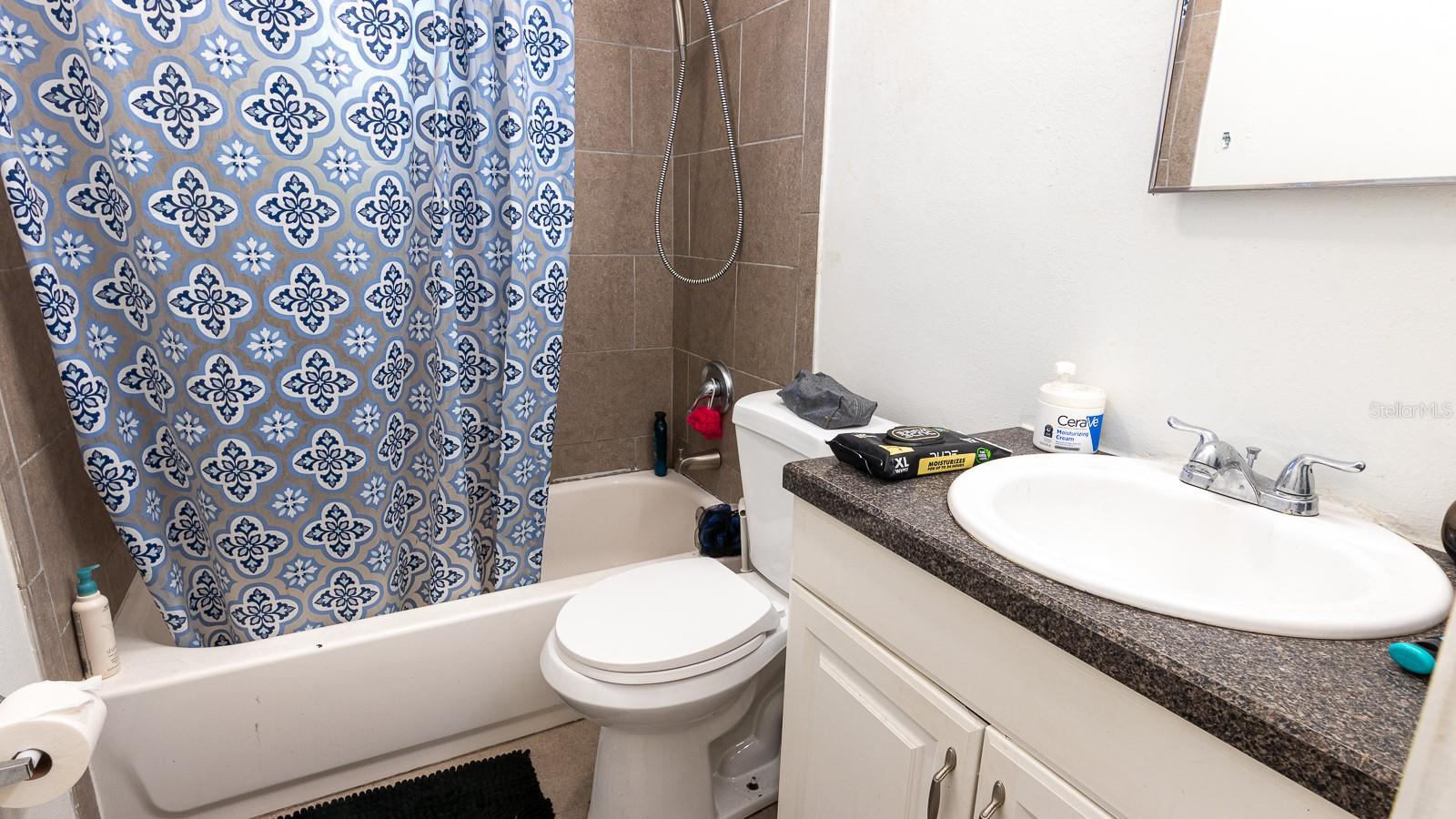 2110 PALM TER — photo 14