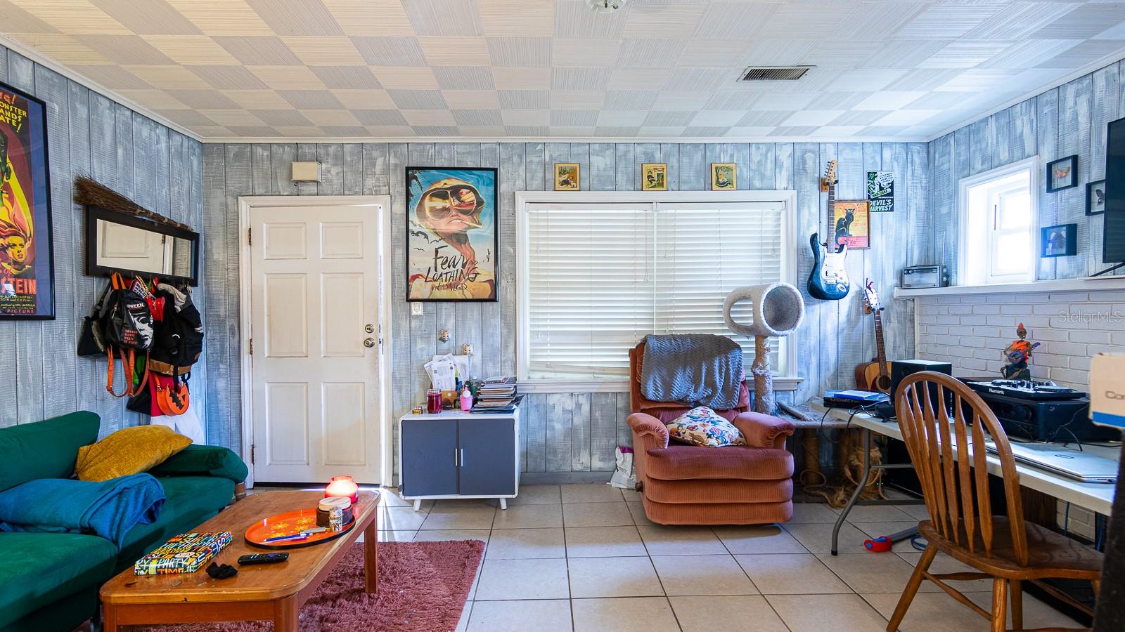 2110 PALM TER — photo 26
