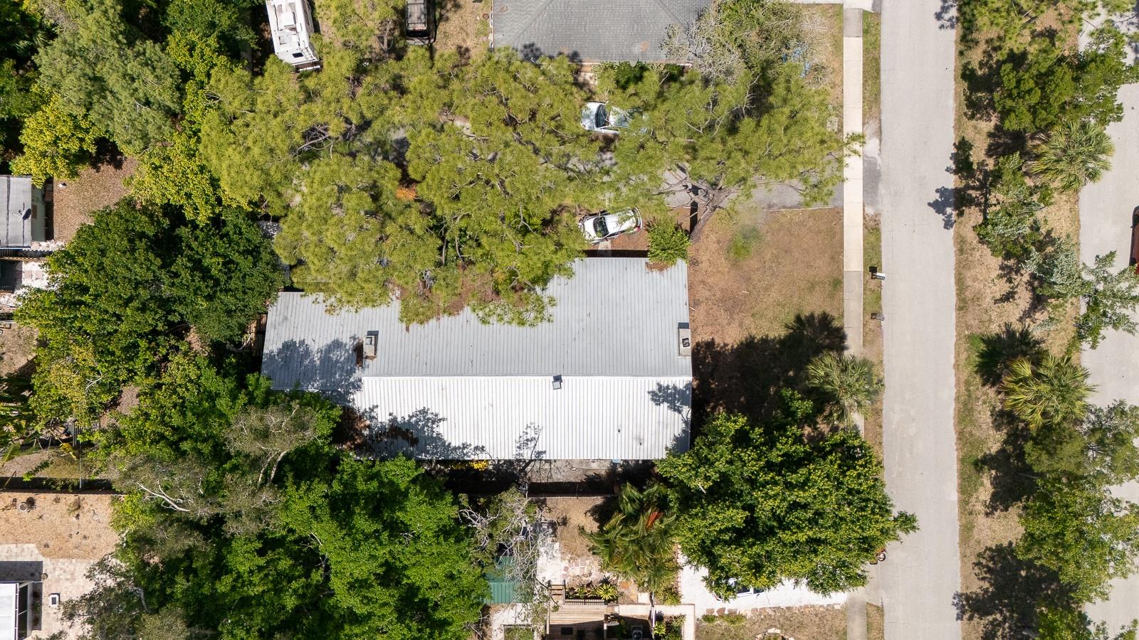 2110 PALM TER — photo 36