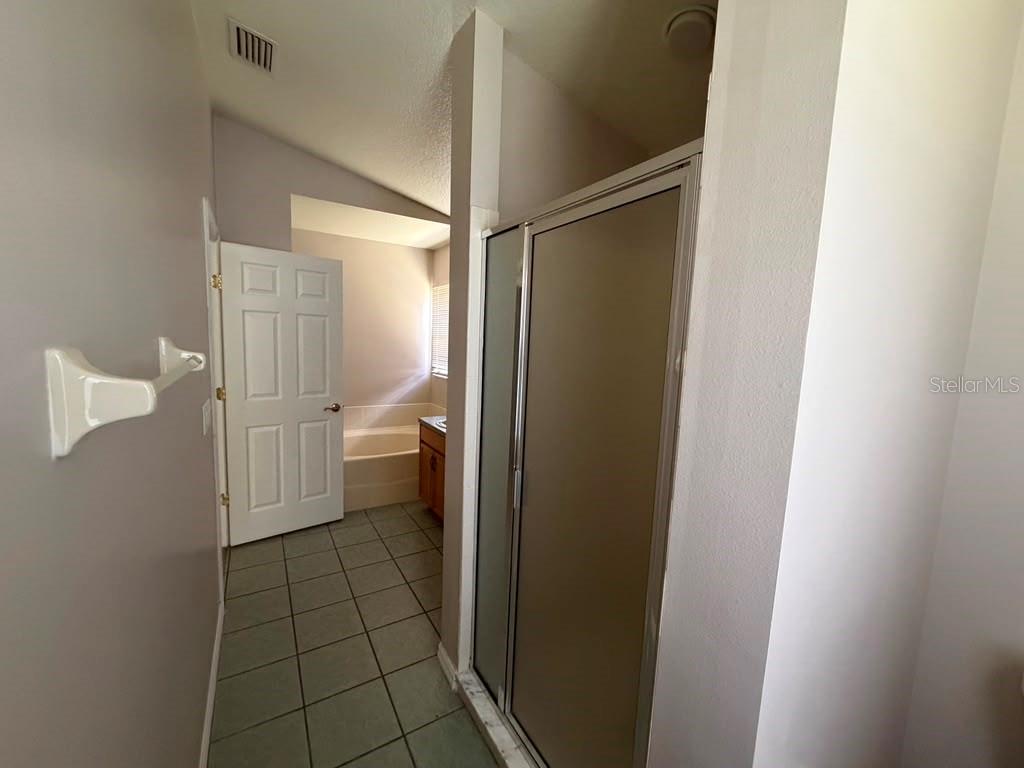 18014 ARBOR CREST DR — photo 20