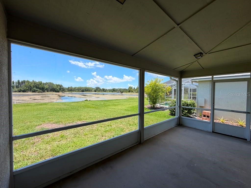 18014 ARBOR CREST DR — photo 31