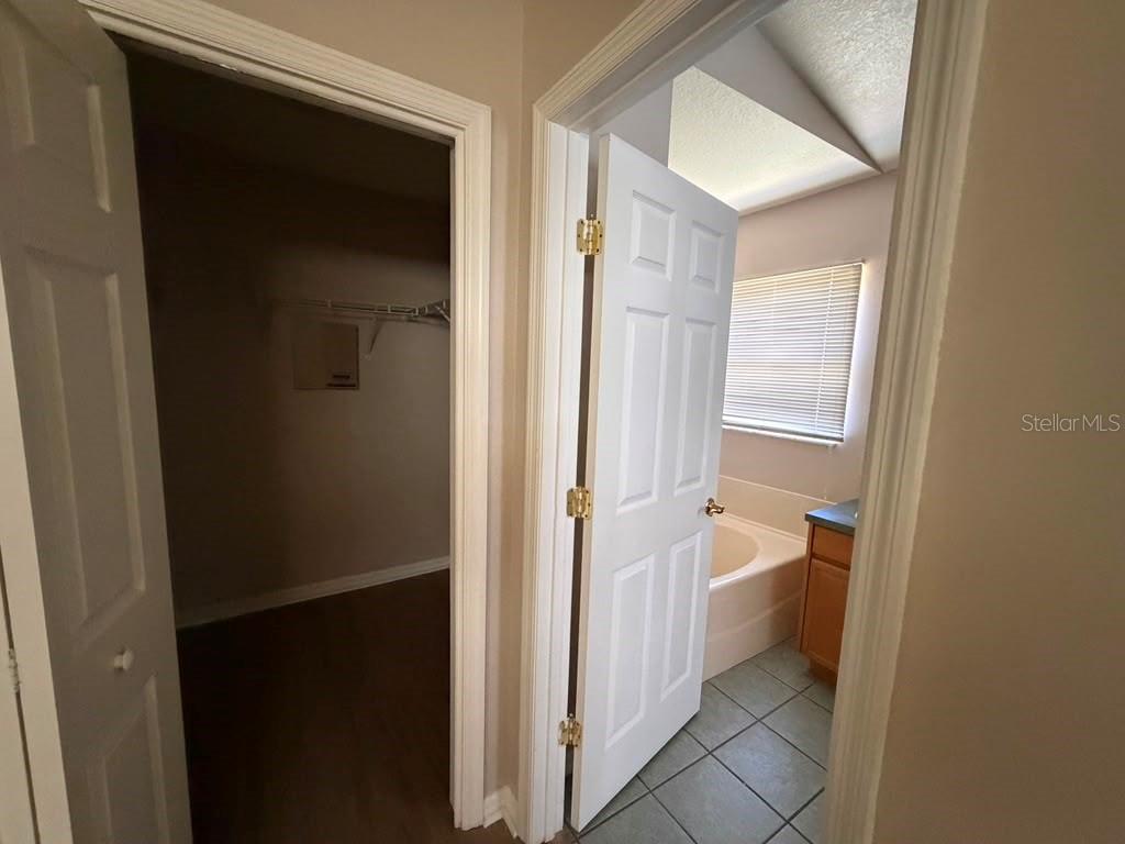 18014 ARBOR CREST DR — photo 19