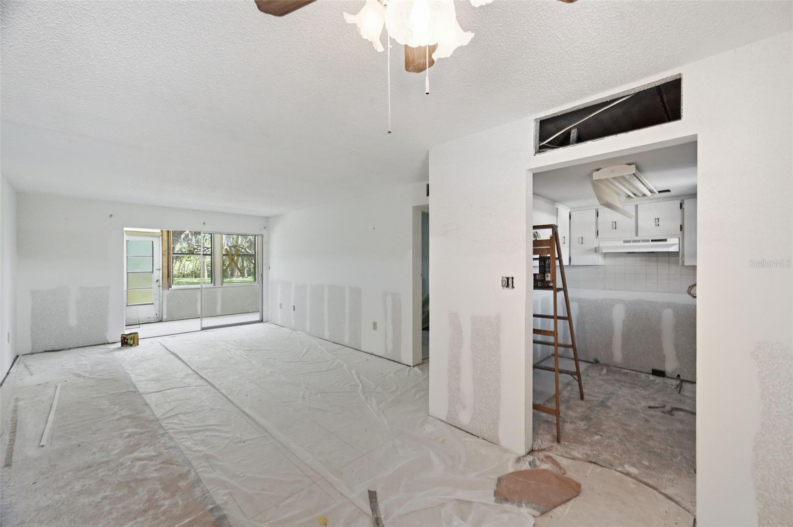 4829 ONYX LN #102 — photo 2
