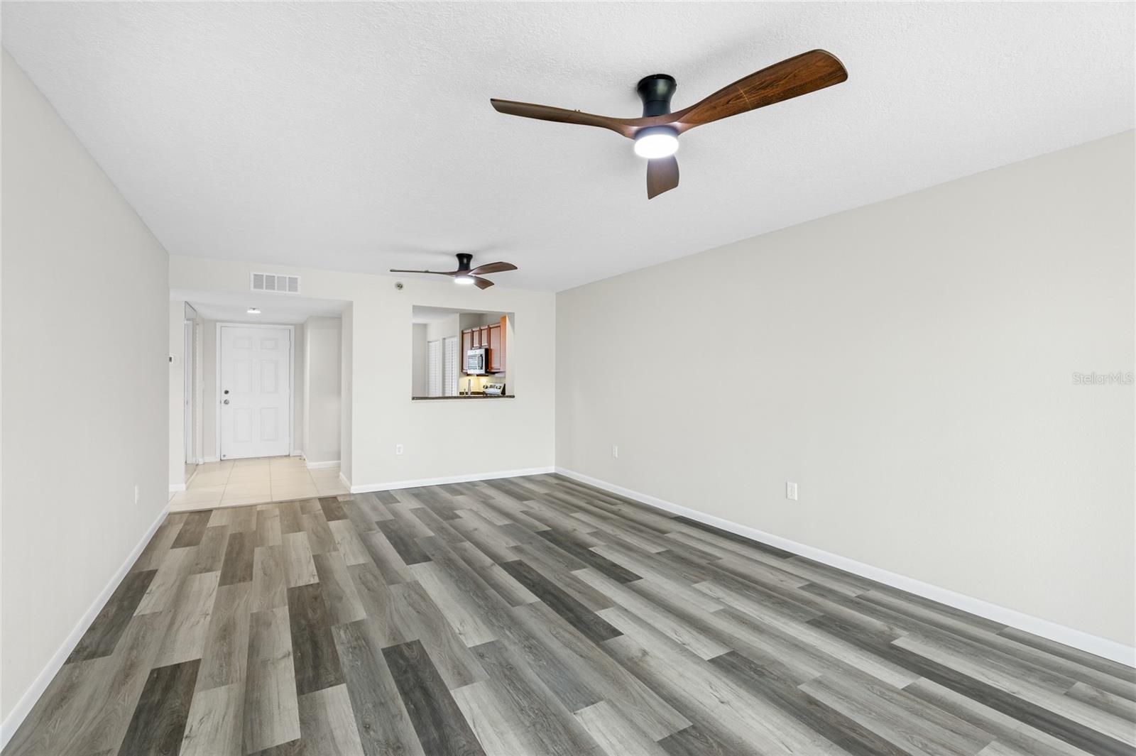 4550 PINEBROOK CIR #106 — photo 7