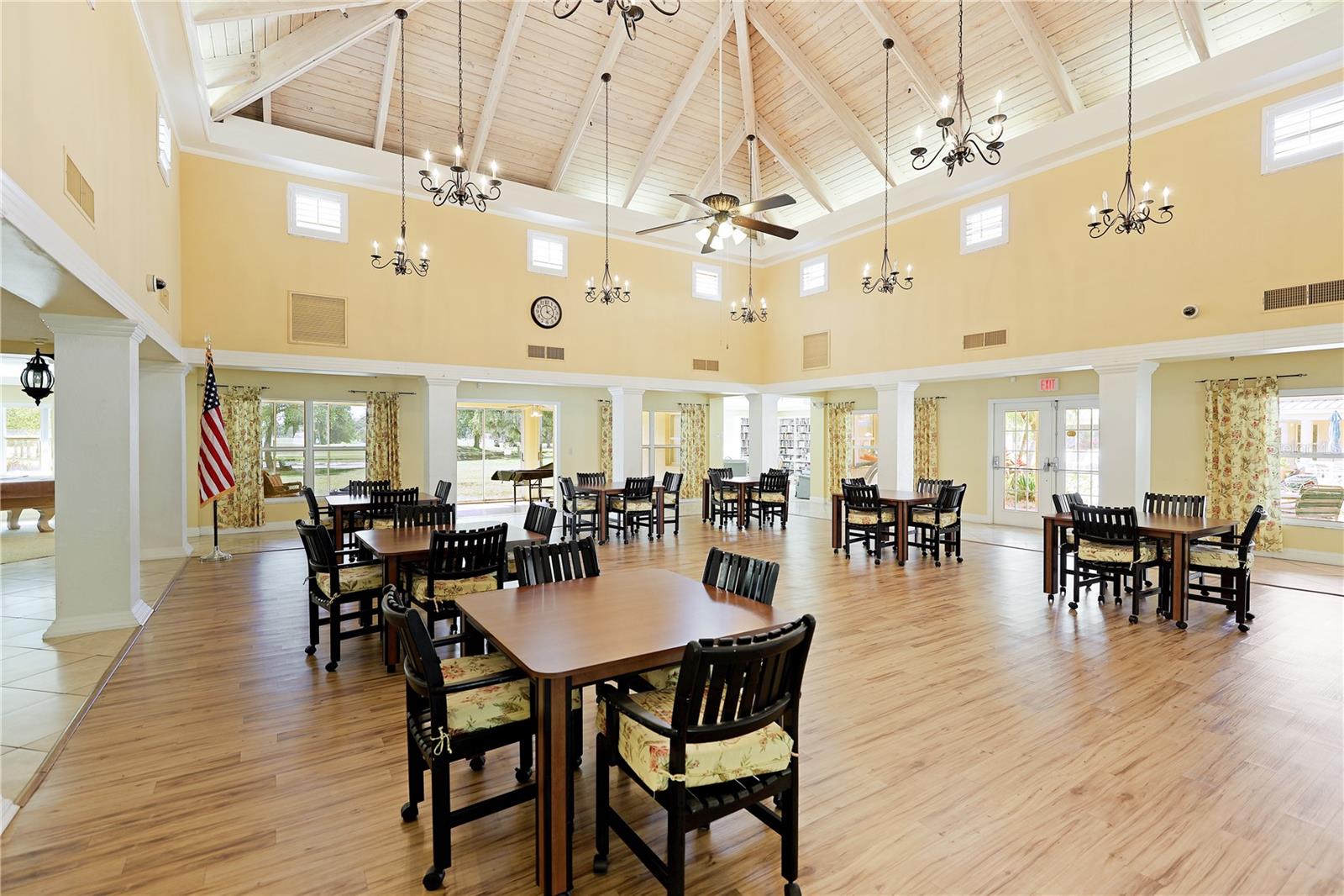 4550 PINEBROOK CIR #106 — photo 34